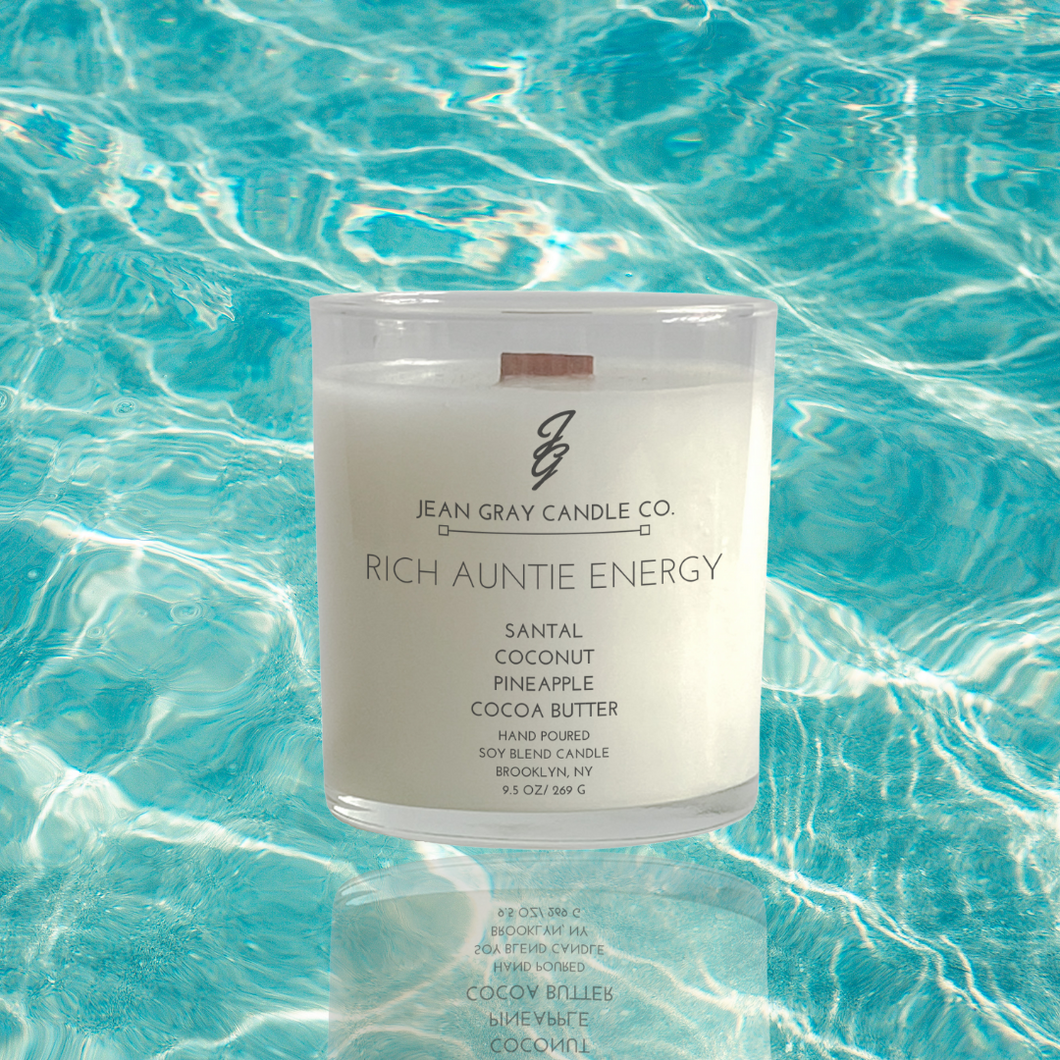 Rich Auntie Energy (Santal - Coconut - Pineapple - Cocoa Butter) Wooden Wick Candle