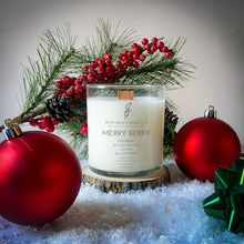 Load image into Gallery viewer, Merry Berry (Luxury Wooden Wick Candle)
